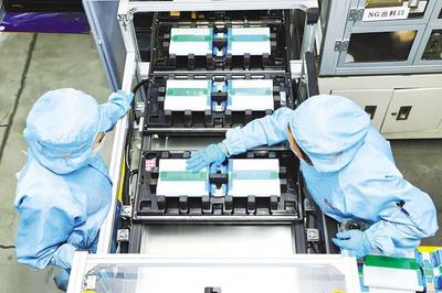 张湾60亿元新能源电池项目投产